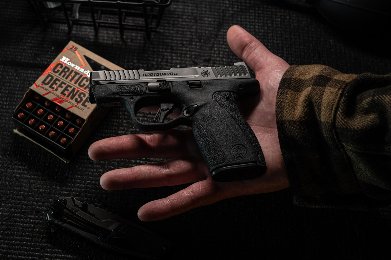 Pistola Smith & Wesson modelo Bodyguard 380, calibre .380Auto, capacidad 10-12Rd.