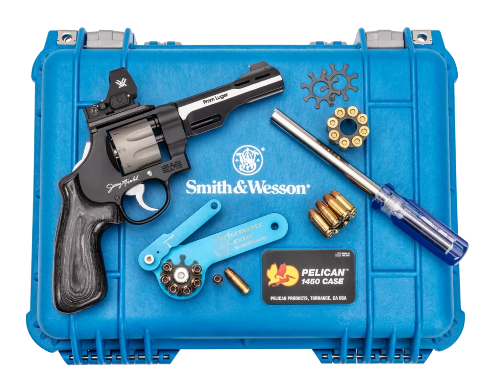 Revolver Smith & Wesson, modelo 327 Performance Center (Jerry Miculek), calibre 9MM, capacidad 8rd