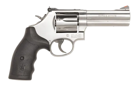Revolver Smith & Wesson modelo 686 PLus, cañón 4'', calibre .357 Magnum, capacidad 7Rd.