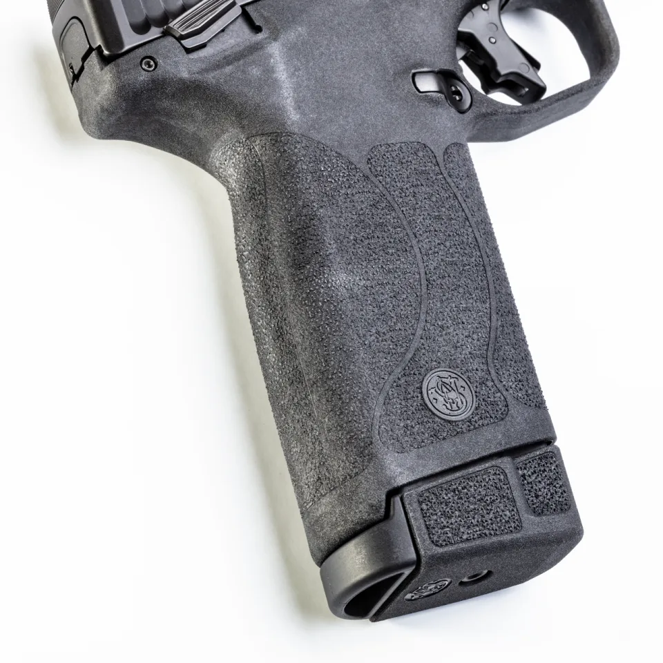 Pistola Smith & Wesson, modelo M&P 22 Magnum, calibre .22 Magnum, capacidad 30Rd.