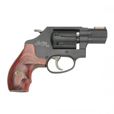 Revolver Smith & Wesson modelo 351PD, calibre .22Magnum, capacidad 7Rd.