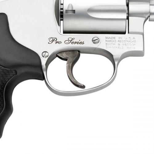 Revolver Smith & Wesson, modelo 640 Performance Center, cañón 2,125'', calibre .357 Magnum, capacidad 5Rd.